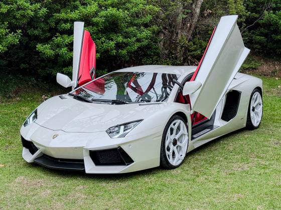 LAMBORGHINI AVENTADOR 6.5 V12 GASOLINA LP 700-4 ISR